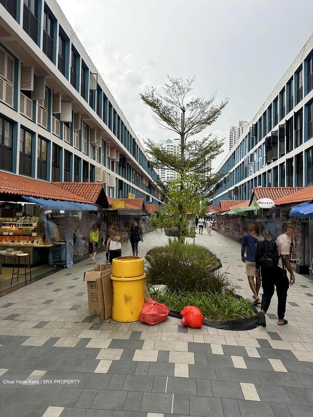 Toa Payoh Central (D12), Shop House #459952671